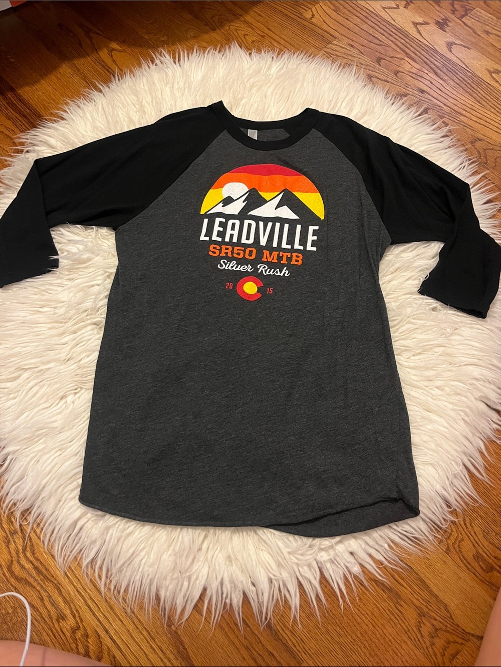 Women’s Leadville Silver Rush MTB Graphic Long Sleeve Tee Size Large